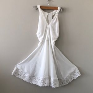 White Dress, Cross neckline